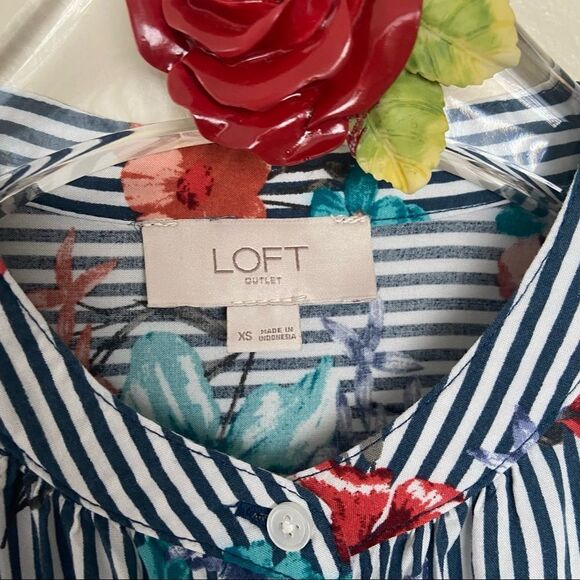 LOFT Button Front Pinstripe and Blue Floral Print Blouse - Picture 5 of 6